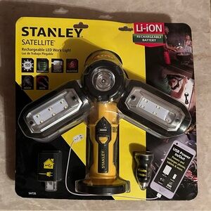 Stanley Yellow and Black Rechargeable LED 3-Panel Work Light